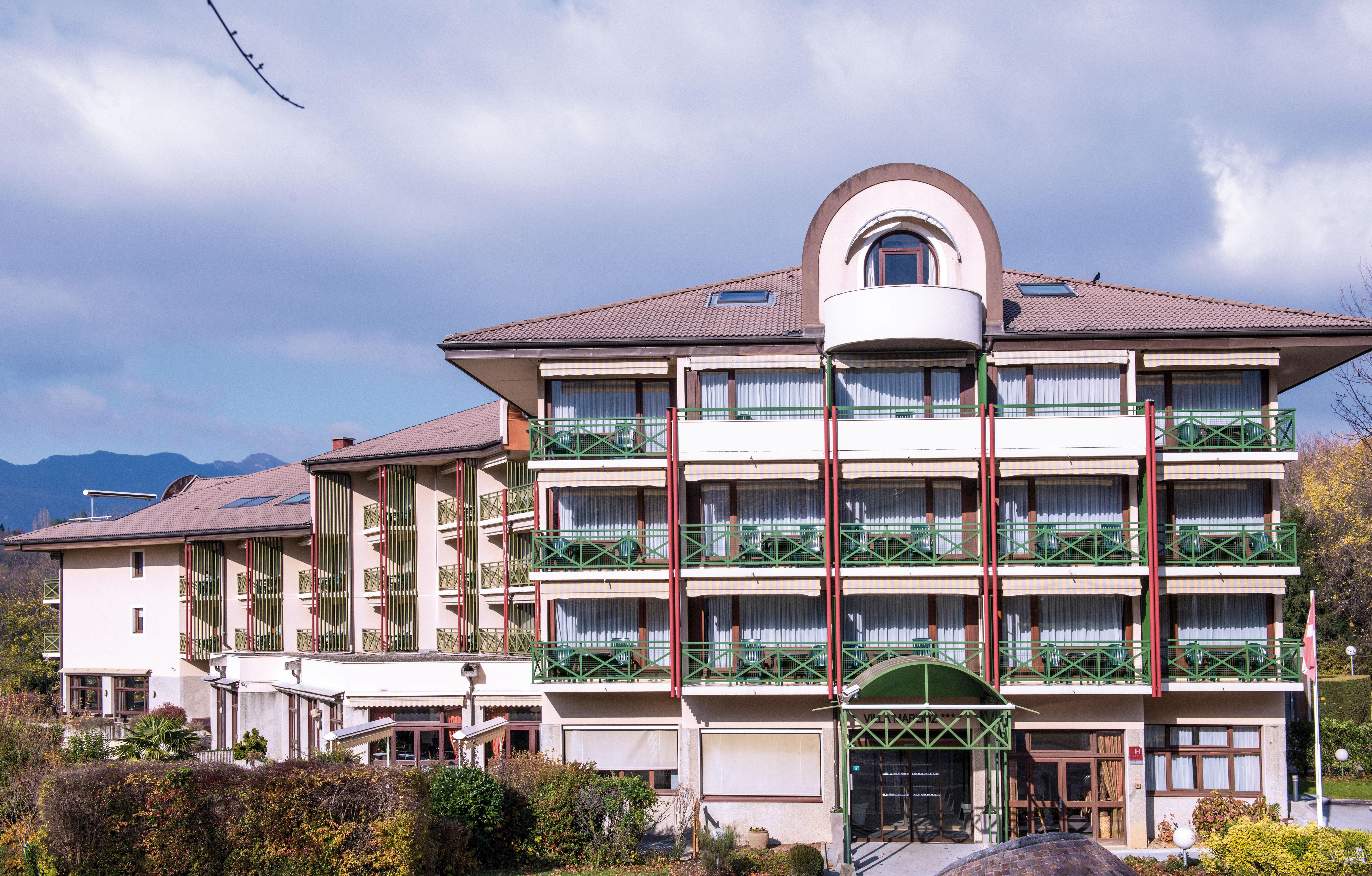 โฮเต็ล*** แอนด์ สปา วาก็องซ์ เบลอ วีลา มาร์ลิออซ Hotel อิกซ์เลส์แบ็งส์ ภายนอก รูปภาพ
