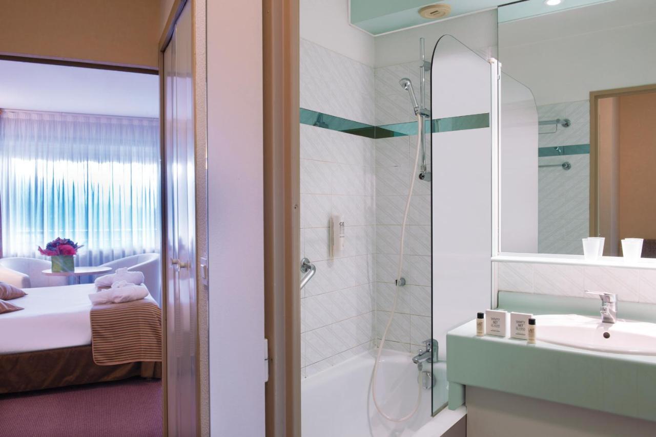 โฮเต็ล*** แอนด์ สปา วาก็องซ์ เบลอ วีลา มาร์ลิออซ Hotel อิกซ์เลส์แบ็งส์ ภายนอก รูปภาพ
