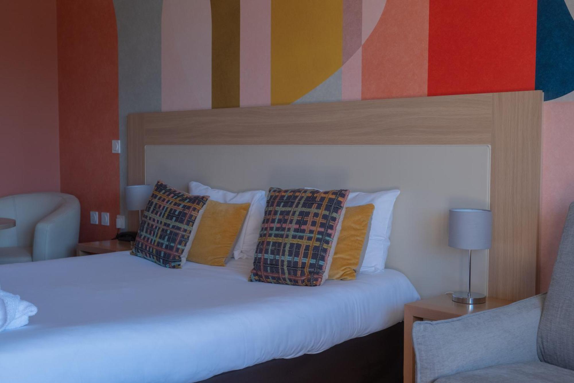 โฮเต็ล*** แอนด์ สปา วาก็องซ์ เบลอ วีลา มาร์ลิออซ Hotel อิกซ์เลส์แบ็งส์ ภายนอก รูปภาพ